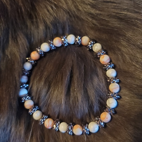 Handmade bracelets - Picture 3 of 6